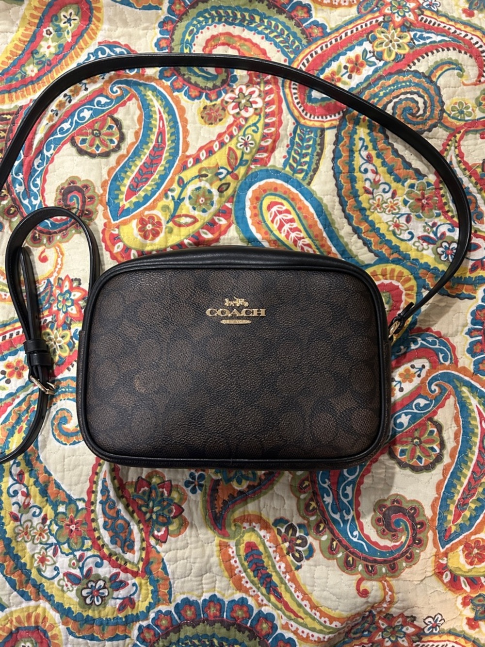 Coach Signature Jamie camera bag in walnut/black. Gently used with tags